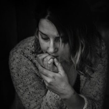 Cómo el TDAH puede alimentar la ansiedad en las mujeres