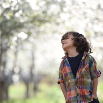 How to Recognize and Address Social Anxiety in Children